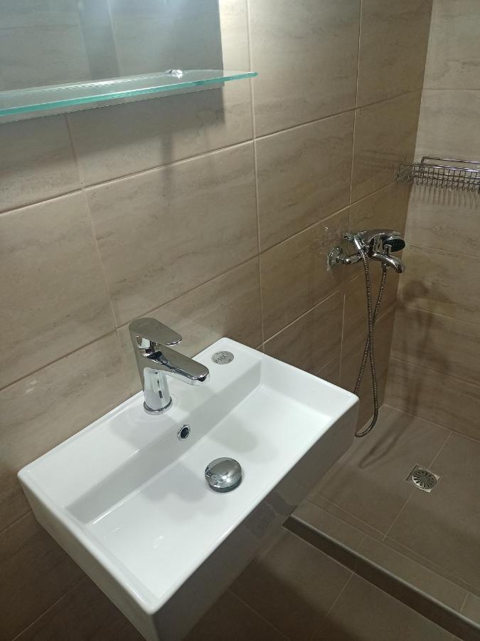 Elvira Hotel Sztalída Kültér fotó