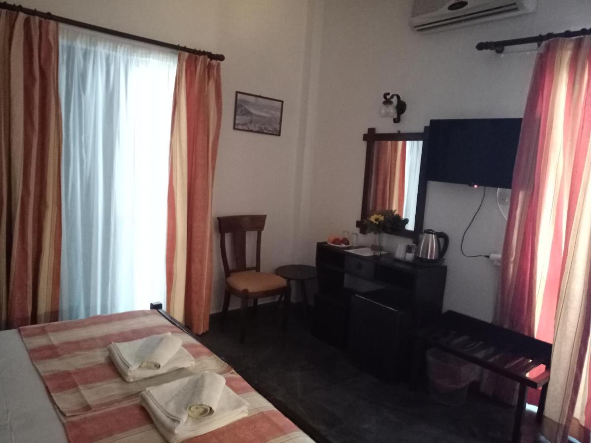 Elvira Hotel Sztalída Kültér fotó