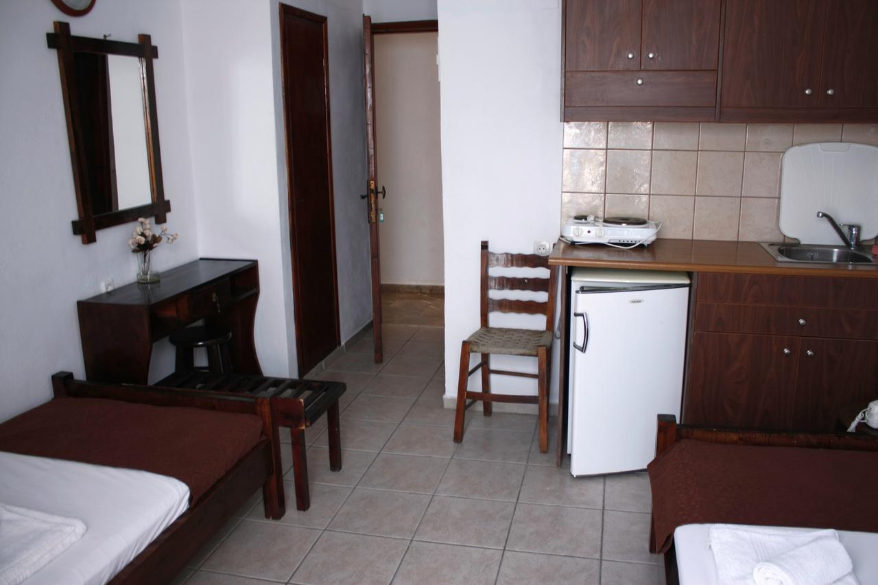 Elvira Hotel Sztalída Kültér fotó