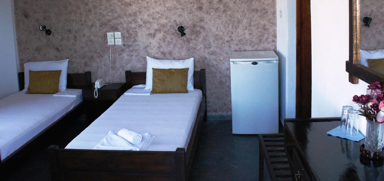 Elvira Hotel Sztalída Kültér fotó